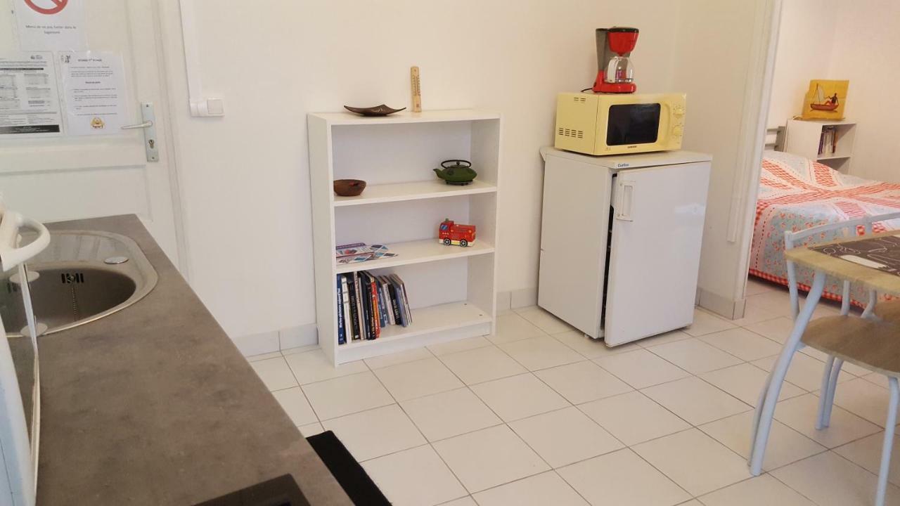 Les Lauriers Lägenhet Agde Exteriör bild