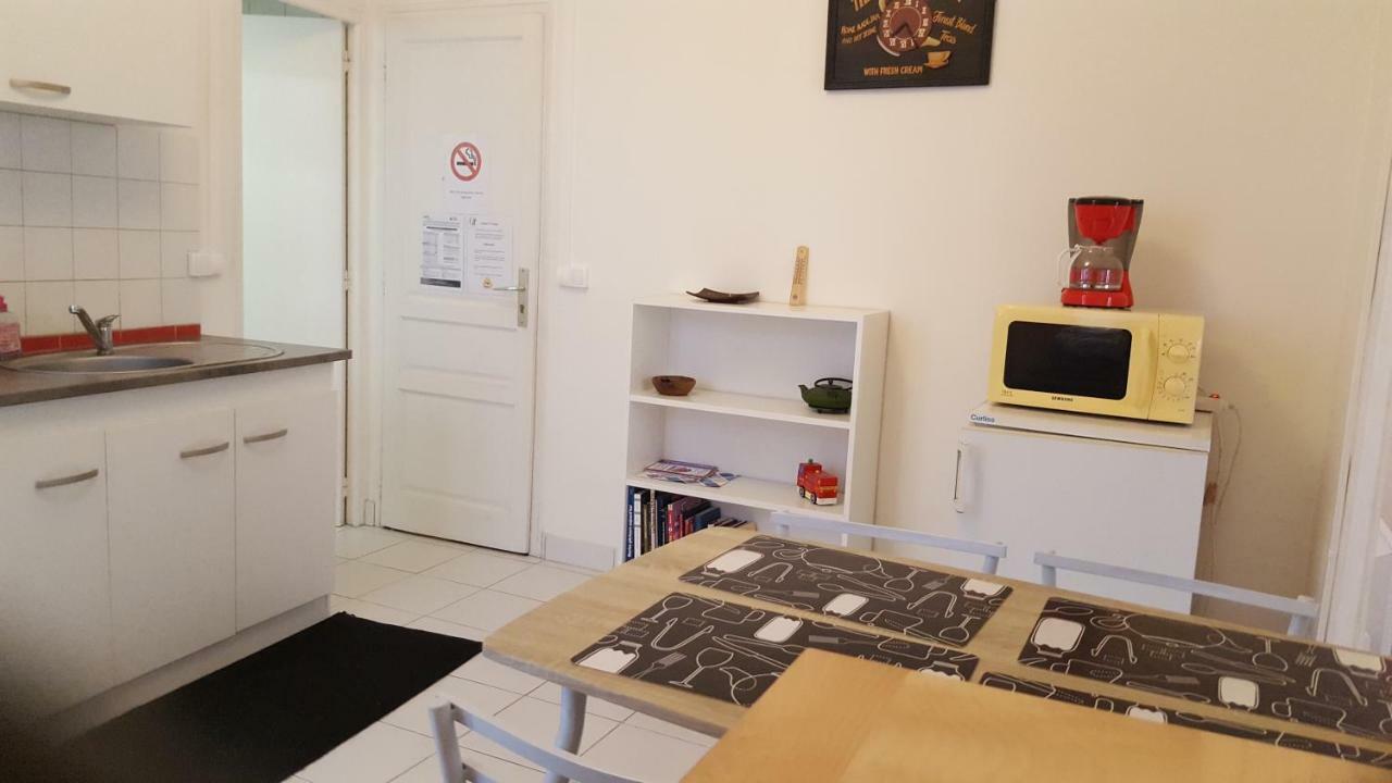 Les Lauriers Lägenhet Agde Exteriör bild